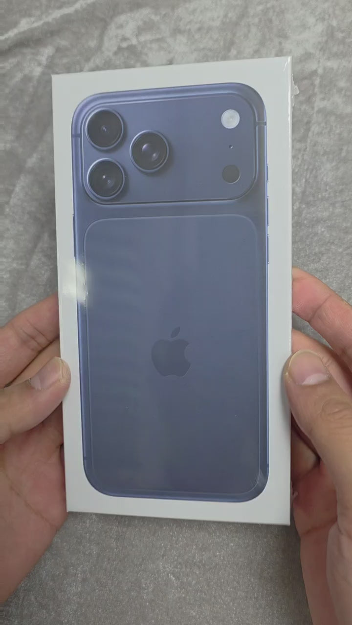 IPHONE 17 PRO MAX.